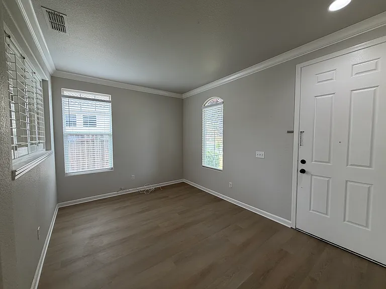 10141 Van Brocklin Way — Photo 18