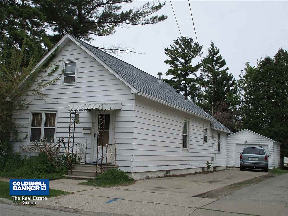 2nd image of 1215 Saint Clair St