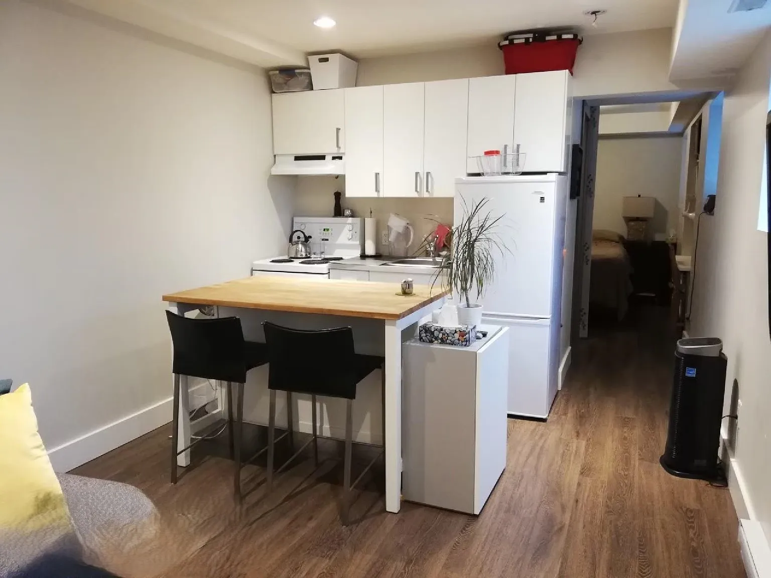 1 bed, 400 sqft, $1,750 — Photo 1