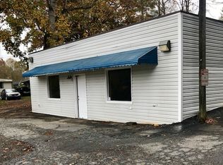 107 Mini Horse Trl, Mount Airy, NC 27030