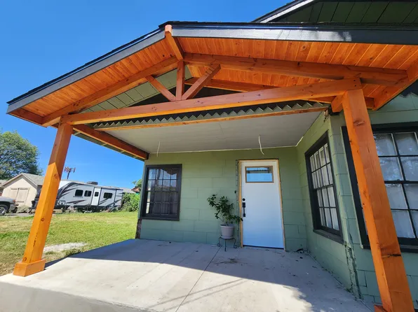 (undisclosed Address), Medford, OR 97501