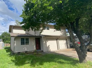 219 S 40th St, Springfield, OR 97478