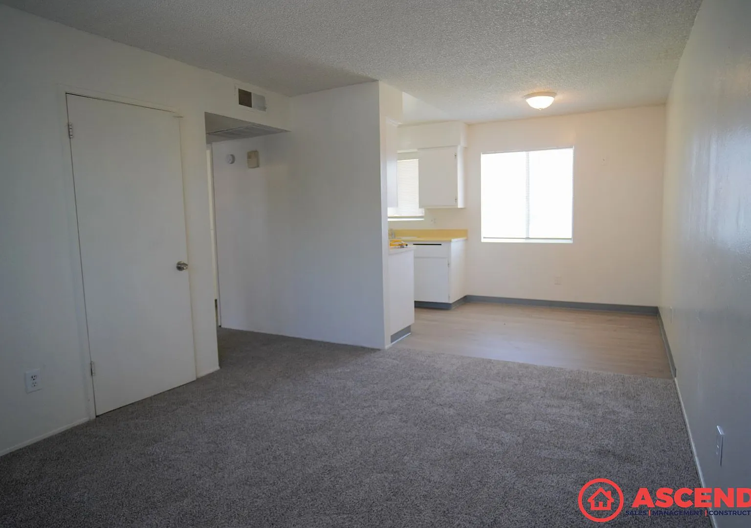 1849 Golden State Ave — Photo 2
