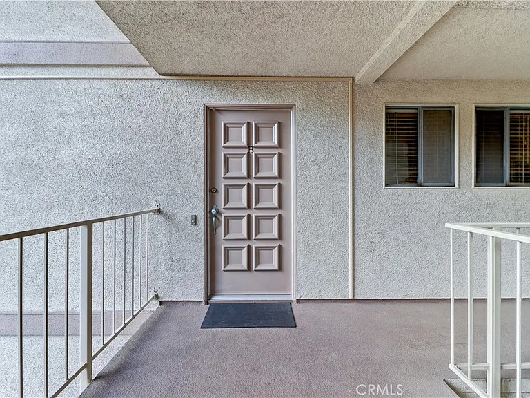 661 Avenida Sevilla #B — Photo 2