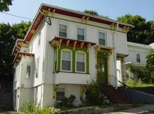 12 Oak St, Willimantic, CT 06226