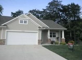 7834 Carlisle Crossing Blvd SW, Byron Center, MI 49315