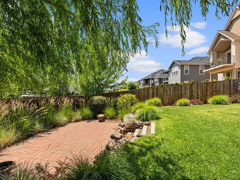 4334 Vineyard Ter — Photo 39