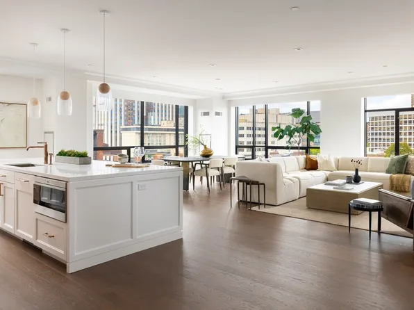 45 Temple St Unit 502, Boston, MA 02114