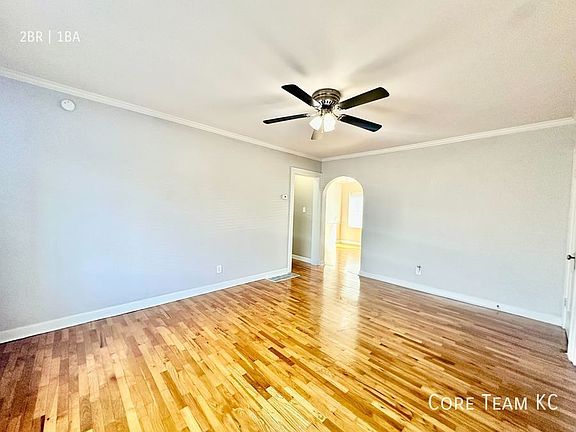 5th image of 1107 W 45th St #1