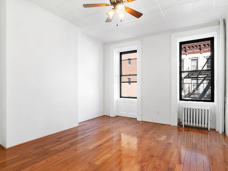 1st image of 446 W 49th St APT 4C