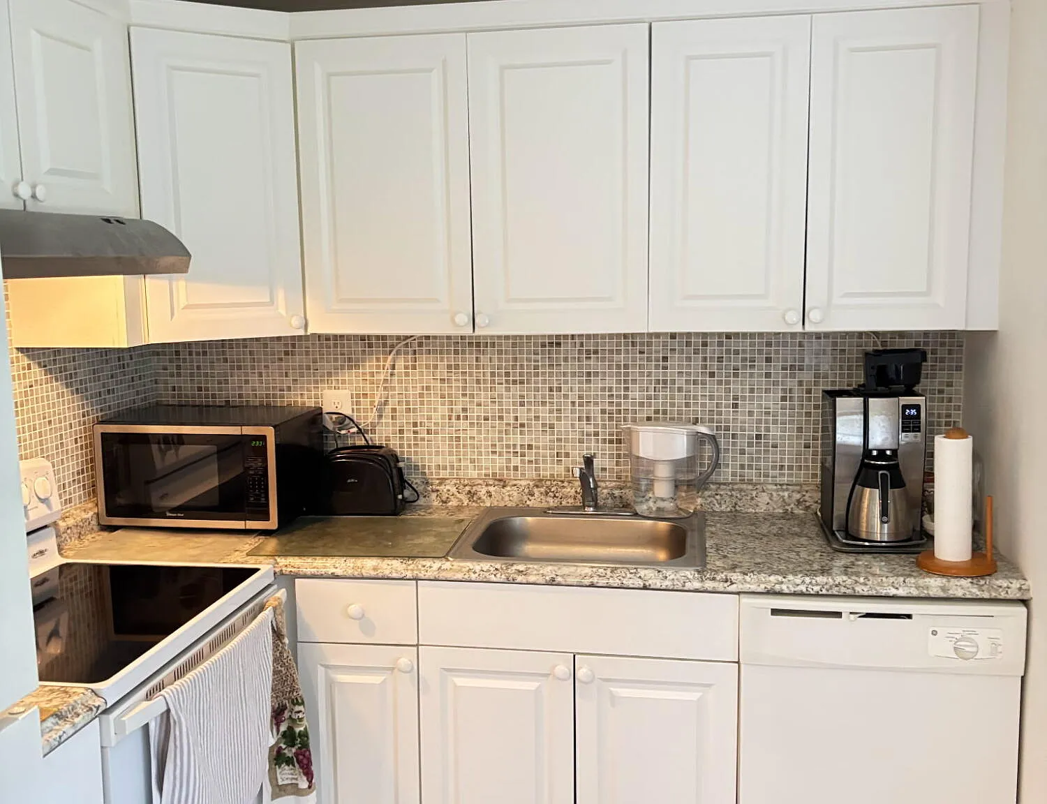 2 bed, 2.0 bath, 907 sqft, $1,650 — Photo 1