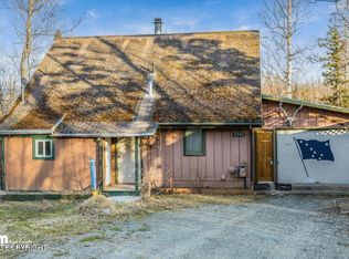 3200 E Palmdale Dr, Wasilla, AK 99654