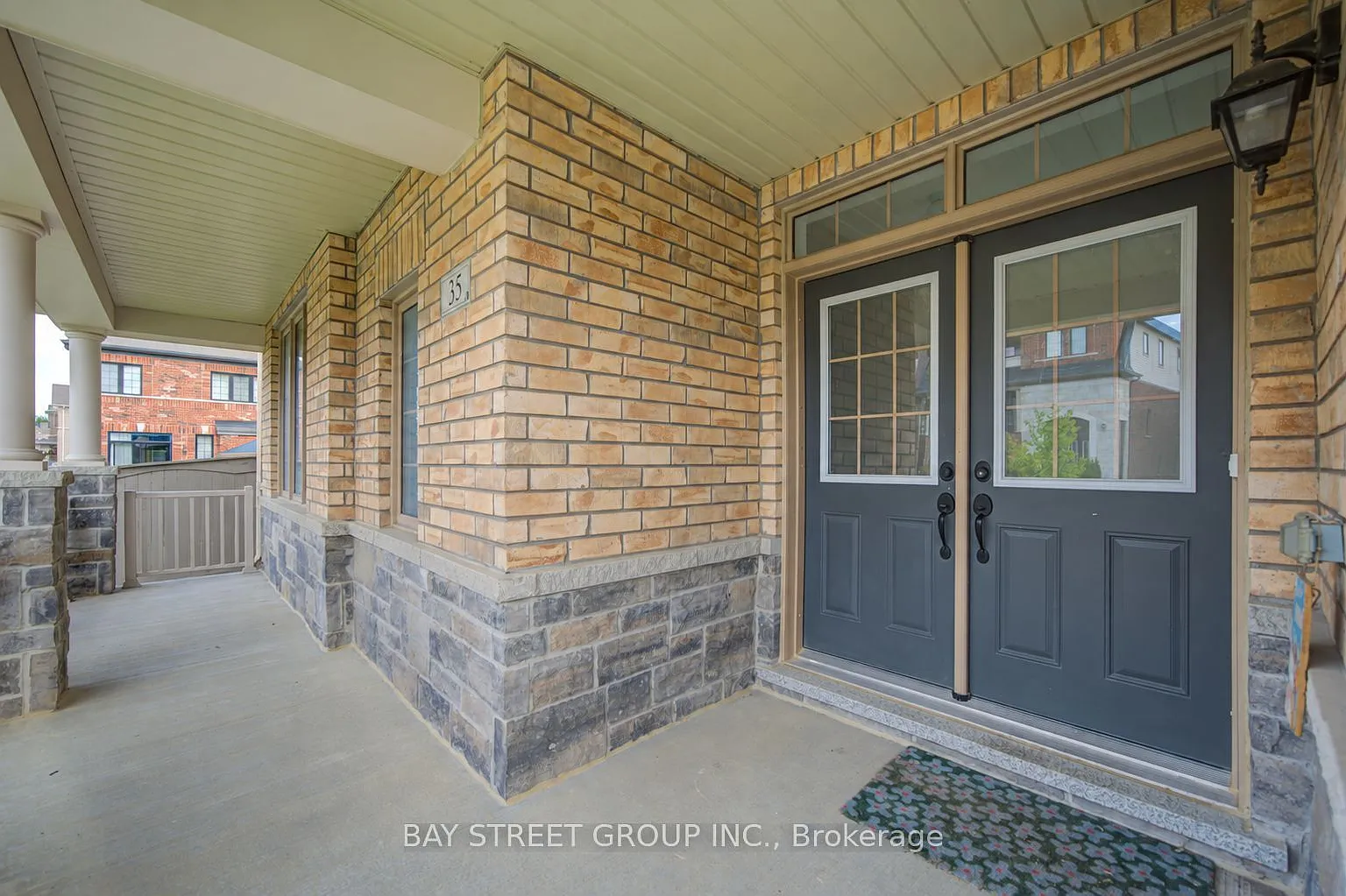 4 bed, $3,800 — Photo 1