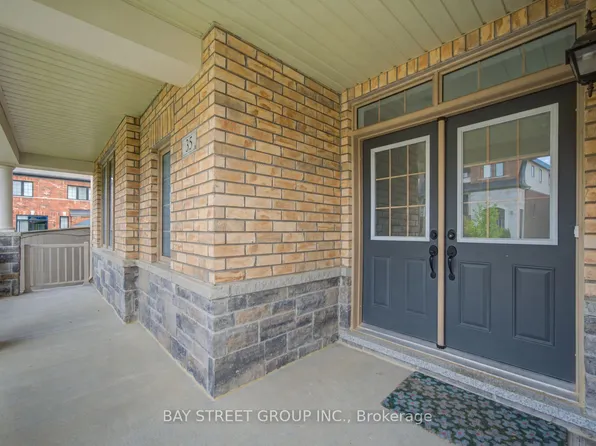 35 Brownsberger Rd, Whitchurch Stouffville, ON L4A 4P6
