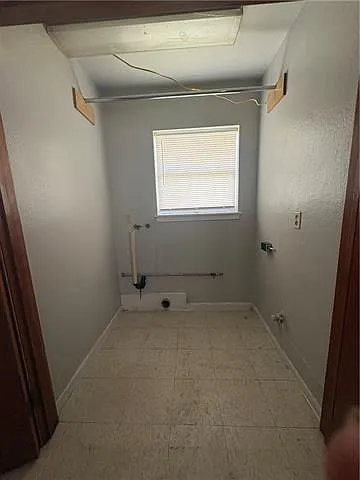 108 Joy Ann St #B — Photo 15