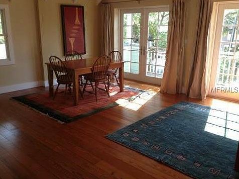 4th image of 1217 Sunset Dr