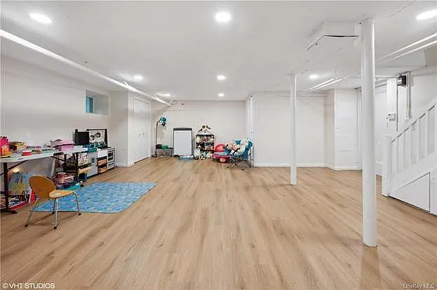 60 Mount Joy Ave — Photo 17
