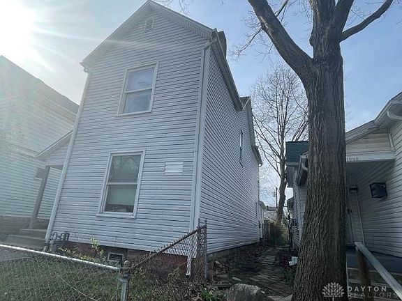 3rd image of 1032 Haviland Ave