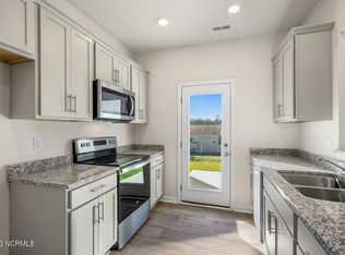 237 David Hill Dr, Sanford, NC 27330