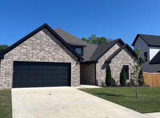 5986 Pelican Pl, Benton, AR 72019