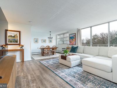 1030 E Lancaster Ave APT 216, Bryn Mawr, PA, 19010