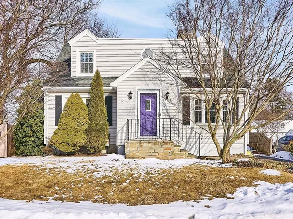 5 Acushnet Ave, Worcester, MA 01606