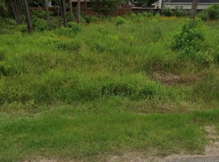 1307 Flamingo St, Conroe, TX 77385