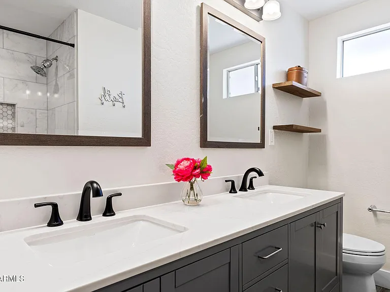 8525 E Bonnie Rose Ave — Photo 17