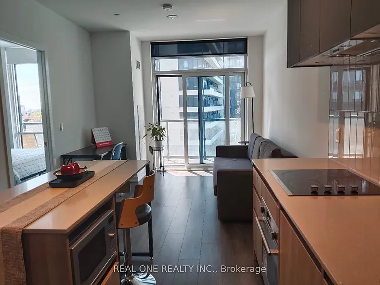 7950 Bathurst St #620 — Photo 3