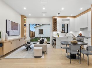 5306 Culloden St #2, Vancouver, BC V5W3R6