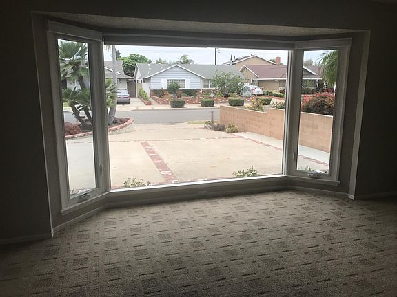 Large bay window in the family room