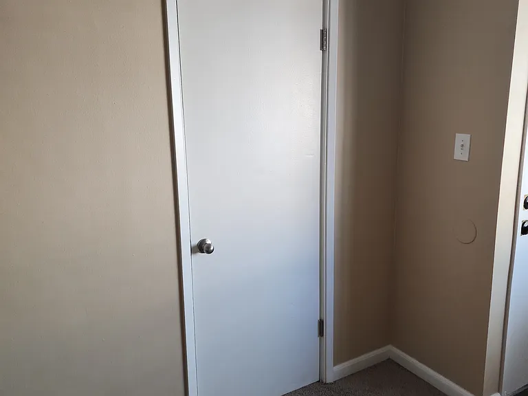 Arden Town Apartments — Photo 17
