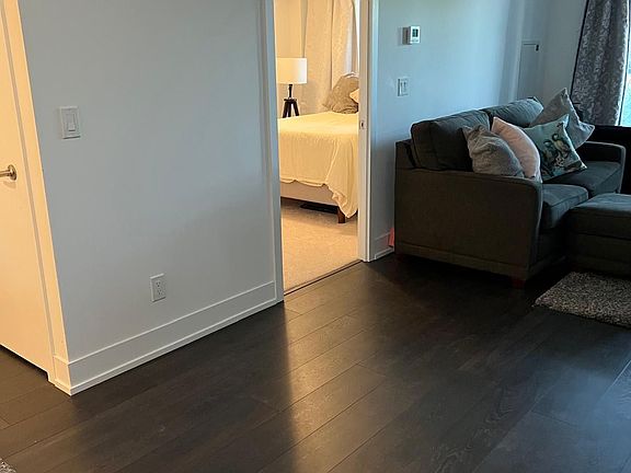 4th image of 1255 Bayly St #205