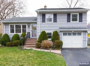 50 Roosevelt Ave, Lake Hiawatha, NJ 07034