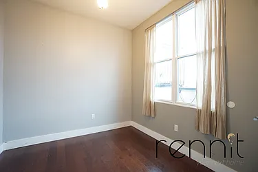 Rented by Rennit Inc.