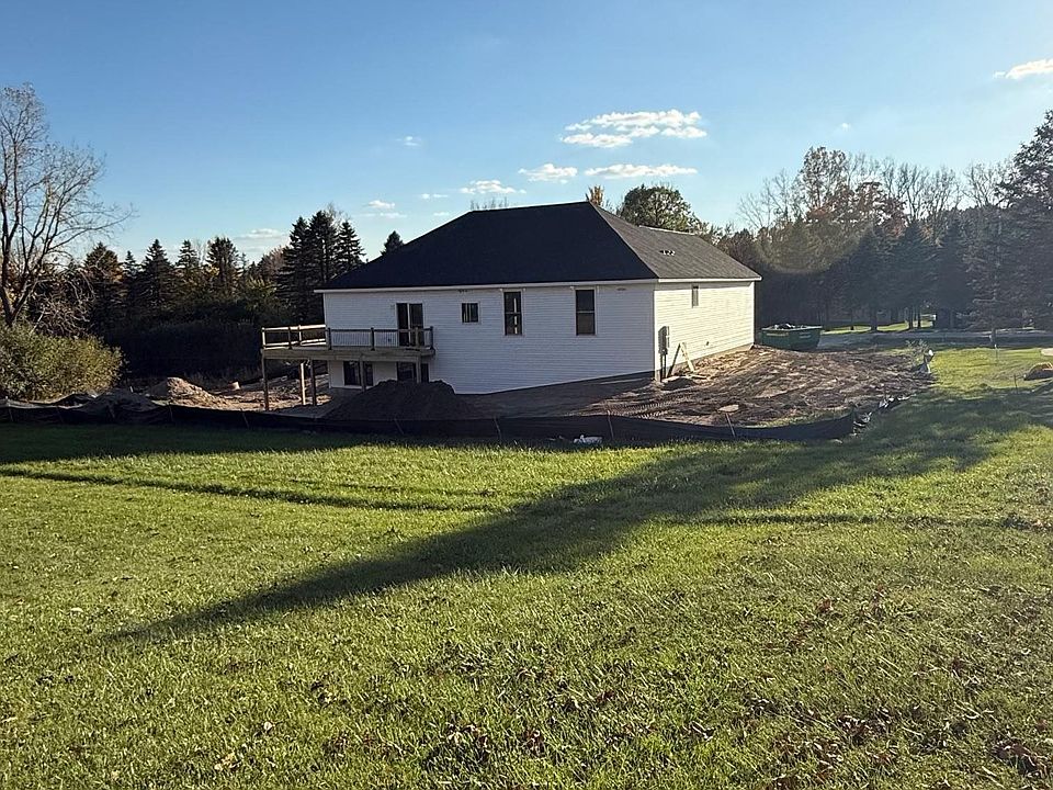 1365 Maple Grove Rd, photo 4