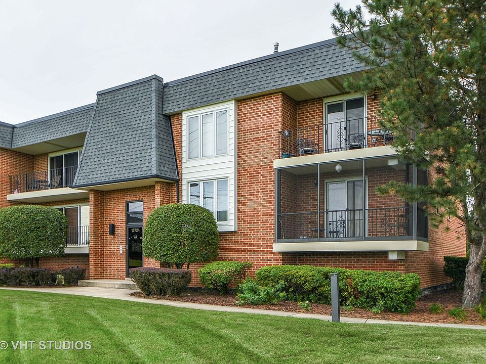 1st image of 15724 Deerfield Ct