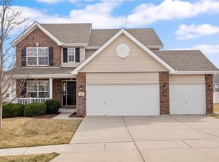 16 Sonnet Way Ct, Wentzville, MO 63385