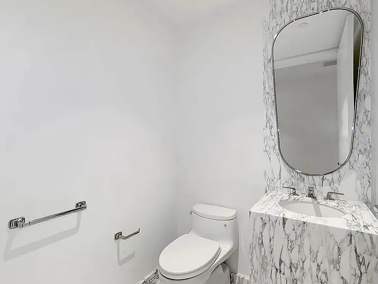50 W 66th St #16E — Photo 13