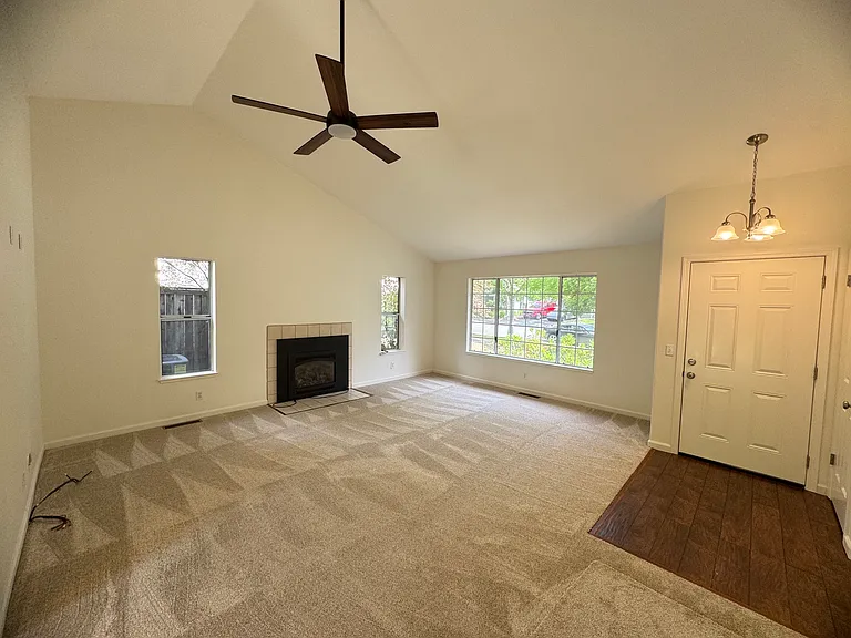 131 William Cir — Photo 10