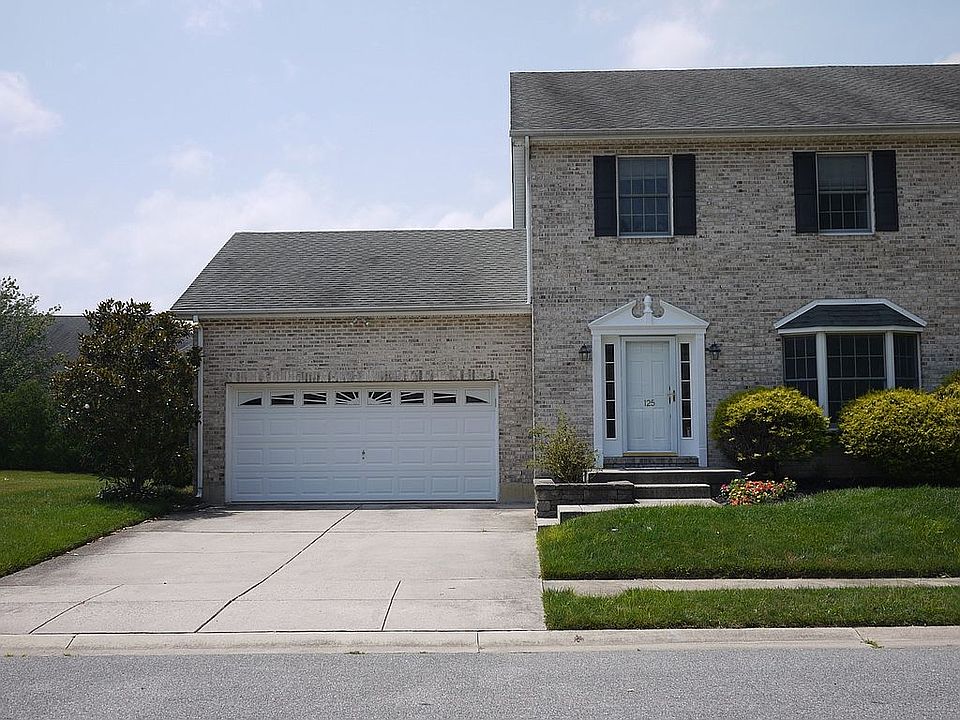 1st image of 125 Marble House Dr