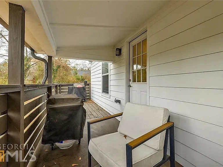 2573 Joyce Ave — Photo 22