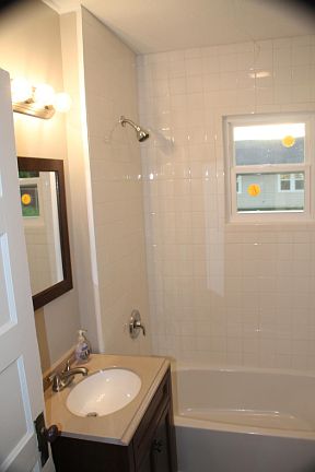 3rd image of 1513 Layman St