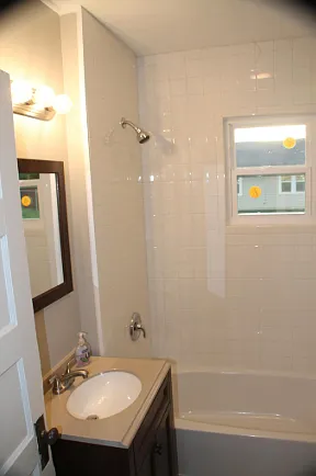 1513 Layman St — Photo 3
