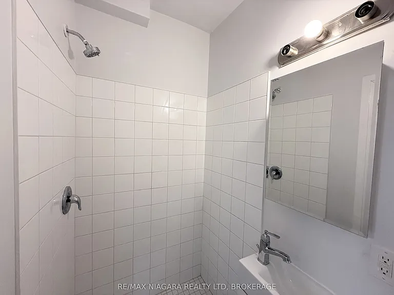 4711 River Rd #4 — Photo 14