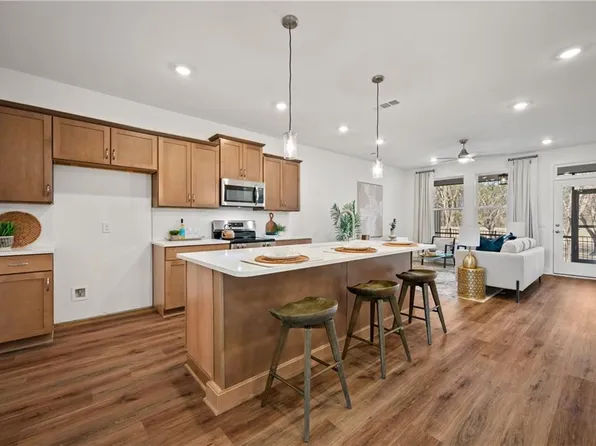 112 Harmony Cir, Cartersville, GA 30120