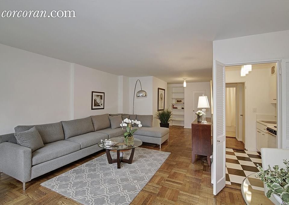 2nd image of 345 E 52nd St APT 8A
