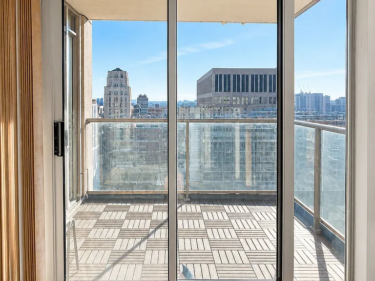 909 Bay St #1901 — Photo 10