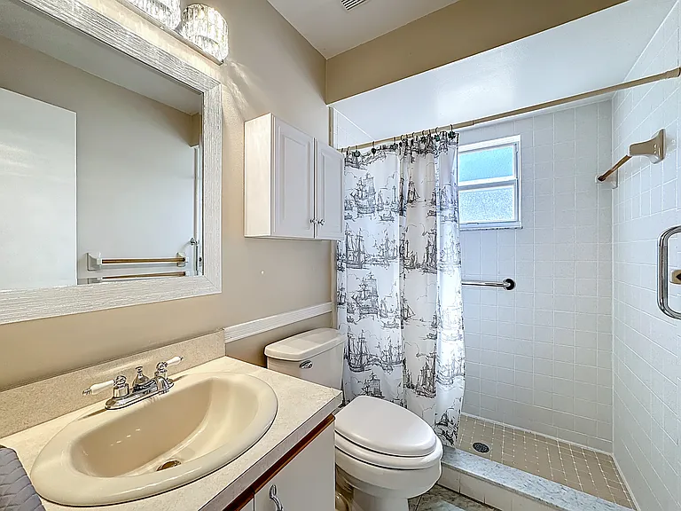 3033 Dunhill Dr — Photo 20