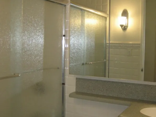 350 West 50th Street image 4 of 17